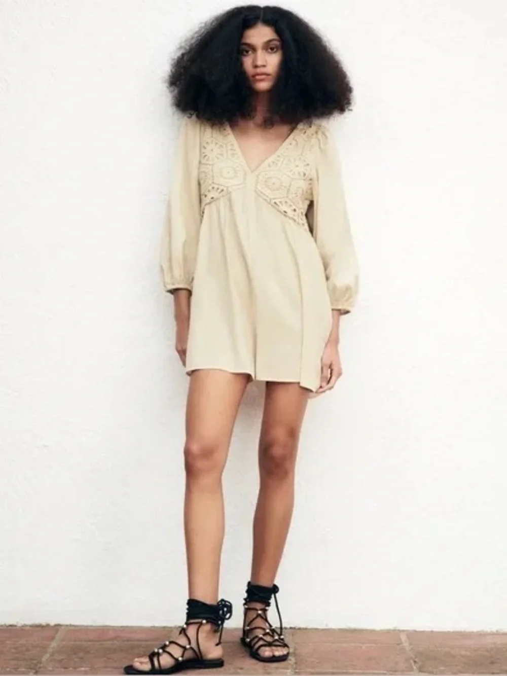 Zara Crochet Romper Medium Beige Balloon Sleeve Lightweight Coastal Linen Cotton